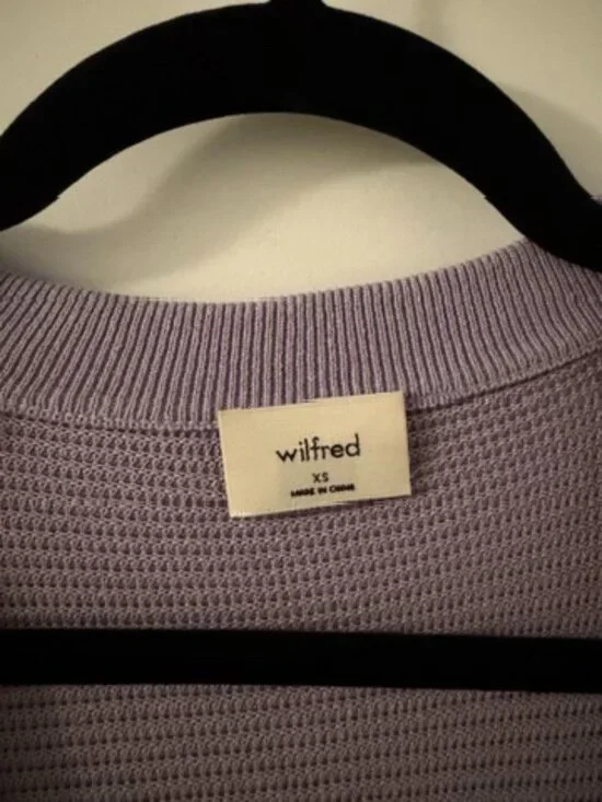 Aritzia wilfred little cropped sweater cardigan lilac lavender XS - Picture 2 of 3